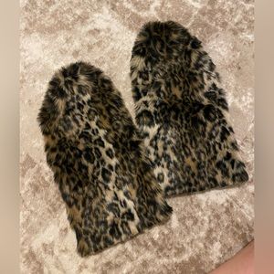 J Valentine Cheetah Fluffies